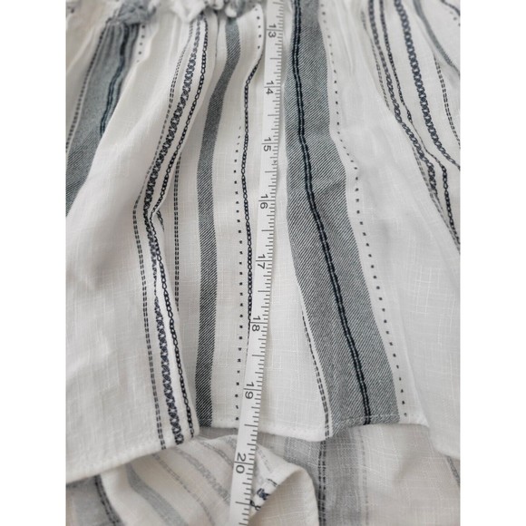 Moon River Top Flutter Ruffle Sleeve Peplum Cutout Stripe-small - Picture 7 of 7